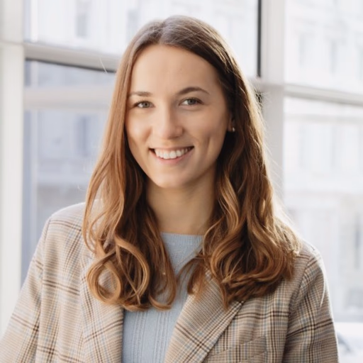 Dr Paulina Cecula